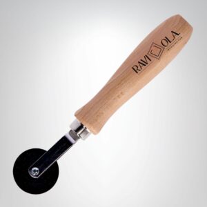 Pasta-Schneider mit glatter Klinge